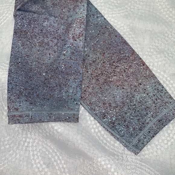 LULULEMON Stone/ Pink Paint Splattered Wunder Under Hi Rise Leggings Size 6 - Picture 10 of 14